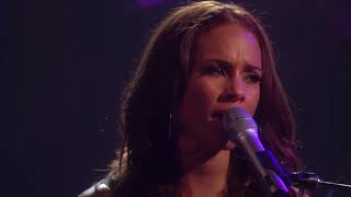 Alicia Keys Distance and Time Live! on YouTube