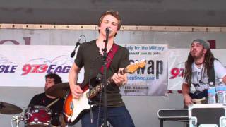Hunter Hayes - &quot;Love Makes Me&quot; 7/23/11