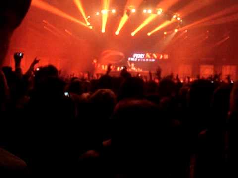 ASOT 5OO - Armin van Buuren - Somebody Coming Home