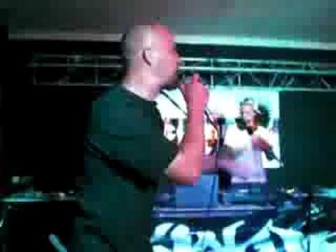 binks live @ release 'lichtschuw'  040708