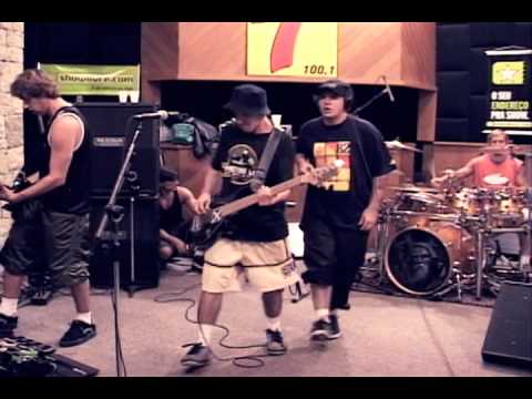 Charlie Brown Jr. em "Tudo mudar" na Transamérica ao Vivo - Arquivo Showlivre