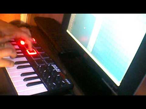 Sampling with the (Akai MPK mini)