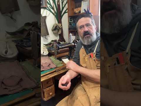 Sewing with Vintage Sewing Machines: Singer 533 and Singer 66 (The Sewing Machine Orphanage)