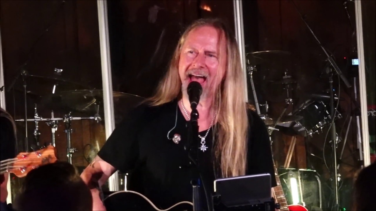 Jerry Cantrell - Rooster (Alice in Chains) - Live at Pico Union Project Los Angeles Night 2 12/7/19 - YouTube