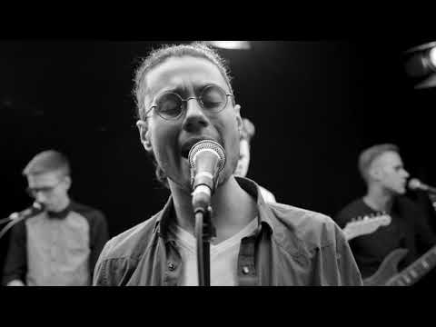 Busty and the Bass - Things Change (YouTube Session)