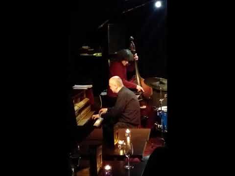 Najponk Trio JUST A CLOSER WALK WITH THEE