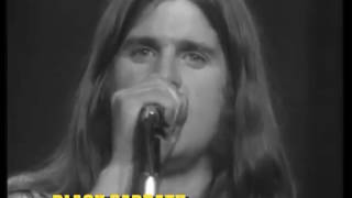 Black Sabbath - Killing Yourself To Live