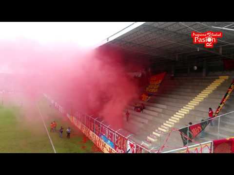 "La Gloriosa U5C en Coatepeque" Barra: La Banda del Rojo &bull; Club: Municipal