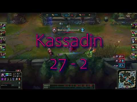 ADC versus super fed Kassadin (League of Legends)