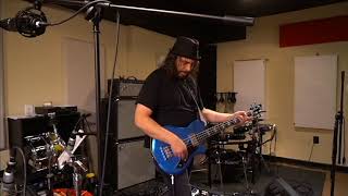 Video thumbnail for SAUL ZONANA SUPRO BASS DEMO - HUNTINGTON II by Saul Zonana