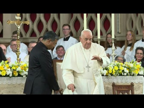 Video Thumbnail: Pope Francis meets Luxembourg's Catholic community | AFP