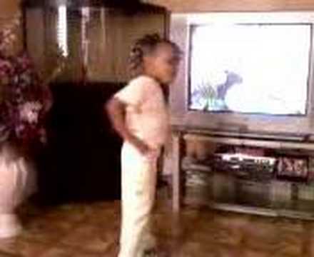 EMANI SINGING KEISHA COLE...SHE'S 3YRS OLD