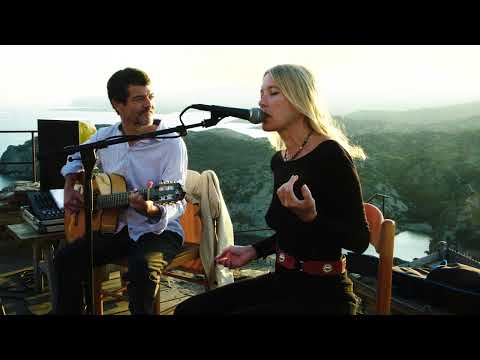 Waves of freedom live at Cap de Creus