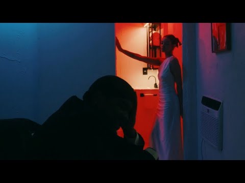 Latrell De’Sean - When Im Alone (Official Music Video)