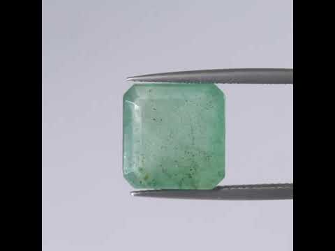 Natural Unheated untreated 2 to 5 Carat Emerald Stone