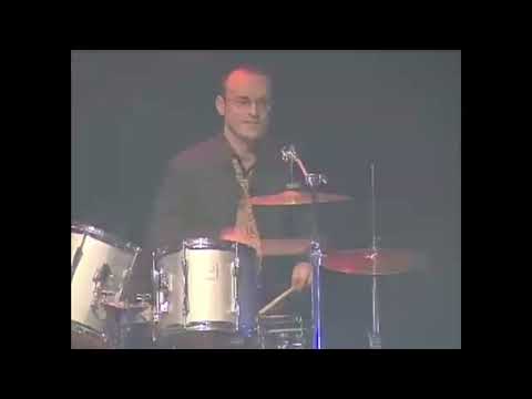 Matjaž Zupan & Californija - "Tisoč kilometrov" (EMA 1999)