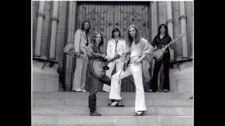 Highway 1975--Don&#39;t get yourself in Trouble