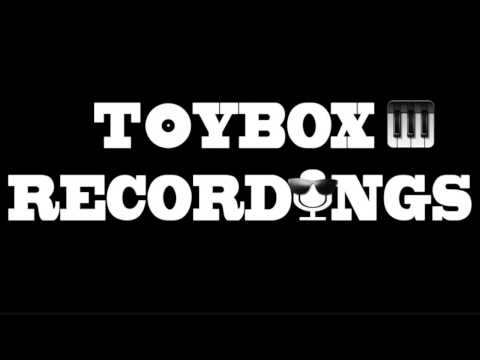 TBS.Media - DarkShades - NasDollars Ft Honesty (audio)