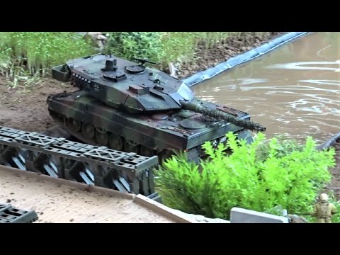 RC 装甲軍戦車と軍事兵器 |ファッツィネーション モデルバウ フリードリヒスハーフェン 2022