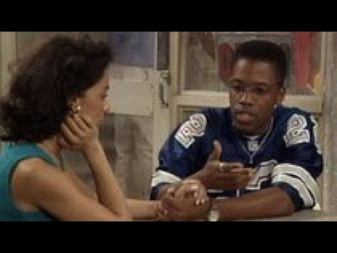 A Different World: 6x25 - Whitley stresses about her situation