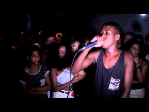 Choice vs Jhony - 1 fase - 1º Edição Batalha do Tanque Itinerante em Niterói -