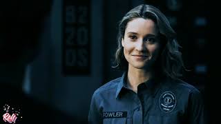 Sia - Black & Blue Nora Fowler(S.W.A.T) video