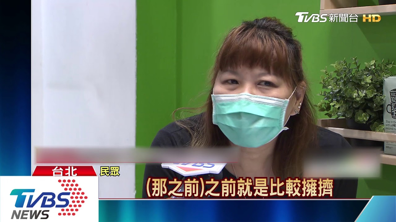 賣場美食街撤「2成座位」　同桌裝隔板阻飛沫
