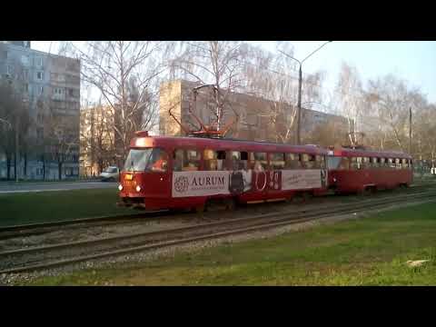 Трамваи Харькова давным давно устарели.