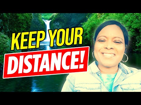 Parola profetica: Fai attenzione e mantieni le distanze (ho visto un paio di persone del popolo d...