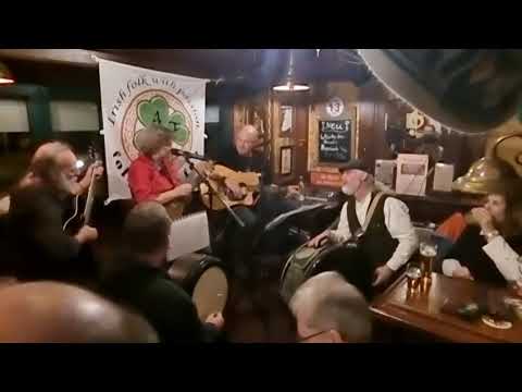 Folk & Fun feat. Rainer Lützenkirchen im Notenschlüssel