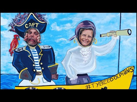 QQ: Daiquiris & Dogs