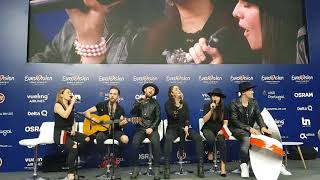 [EUROVISION 2018] Gromee feat. Lukas Meijer - Light Me Up (Press Conference Performance)