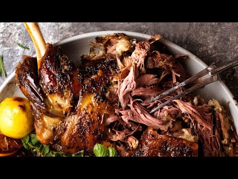 12 Hour Lamb Shoulder - Ultimate Slow Roasted Lamb!