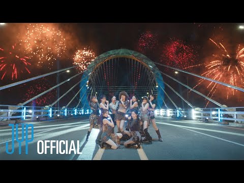 TWICE(트와이스) "ONE SPARK" M/V