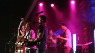 19 Infamous Stringdusters 2012-04-21 Rain