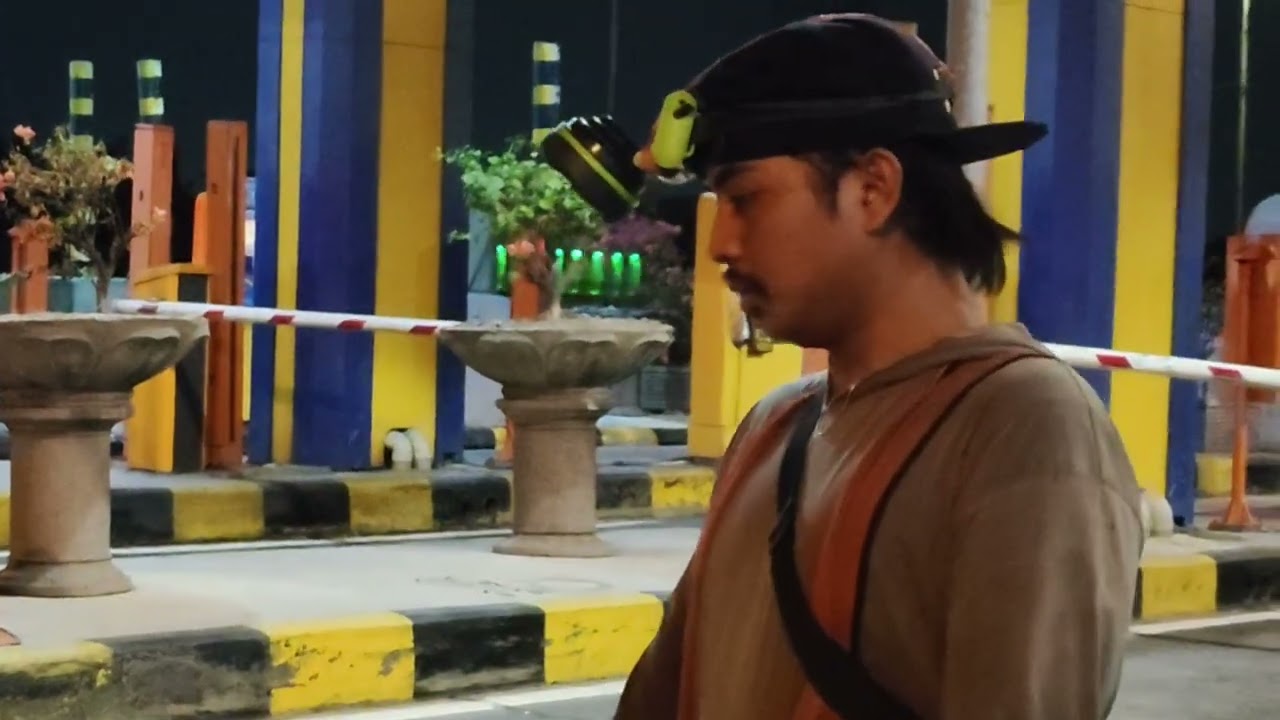 PENGECATAN MARKA JALAN TOLL