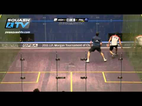 Squash : PSA J.P Morgan Tournament of Champions - Outrageous squash shot by David Palmer