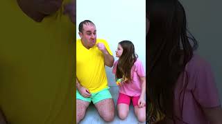 Download lagu Oh No!Cute kid pranks dad! 🐶😂 mp3