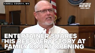 Entertainer Cledus T. Judd shares story of recovery at family treatment court opening