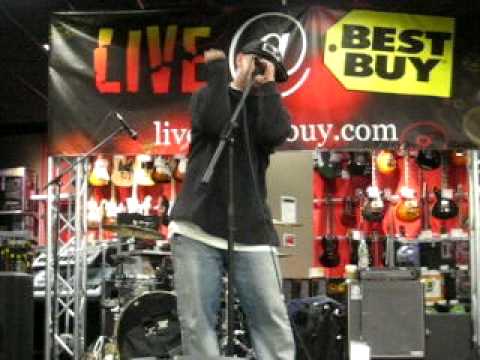 Mazzi from Mazzi & Sneakas - Live at Best Buy