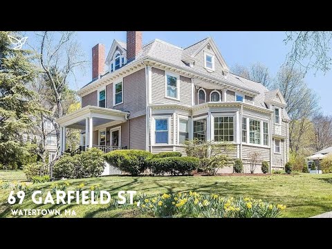 Let's Tour a $2.7M House in Watertown, MA