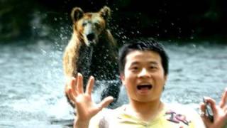 maximo park unpacking books from boxes