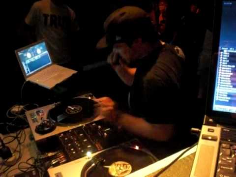 DJ Shmix Showcase at the Skratch Lounge July 1st 2010 Part 2
