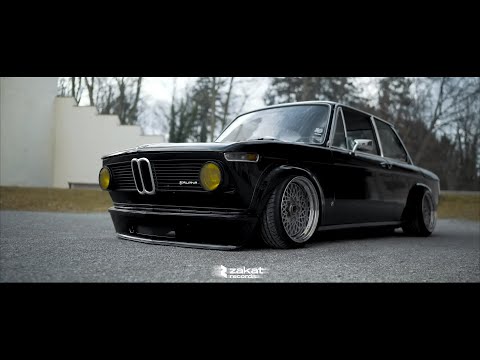 Punkshow, MODERN CLVB - Weekend