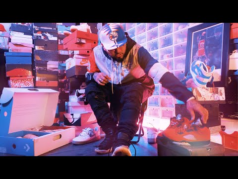 Meek Torrez - Las Retro (Video Oficial) Prod.@AivanBeatz