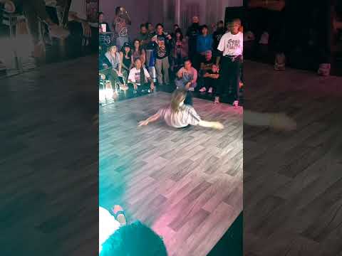 Bgirl Emma #breaking #breaking #texas #bboy #breakdance #houston #bgirl