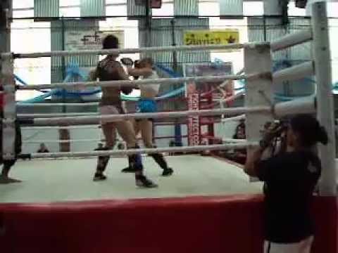 LE FUERTE KICK ELIANA LA APACHE QUIROGA 1ROUND CASTELAR