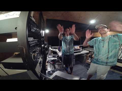 Roger & Noah Shah pres Magic Island Deep Session 01