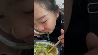 HÀ NỘI | BÚN ỐC CHỢ ĐỒNG XUÂN #shortvideo #tinyiuphiuluu #fo…