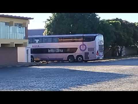 Ônibus da viação rota leite escama linha vitória da conquista para salvador Bahia 